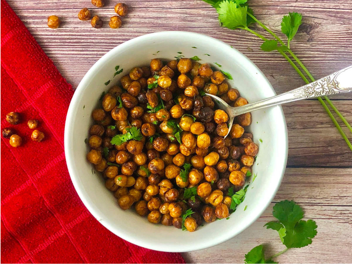 Spicy Air Fryer Chickpeas With Cilantro